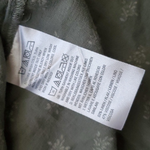 Candace Cameron Bure size small S top blo0use lightweight comfy - Picture 6 of 7